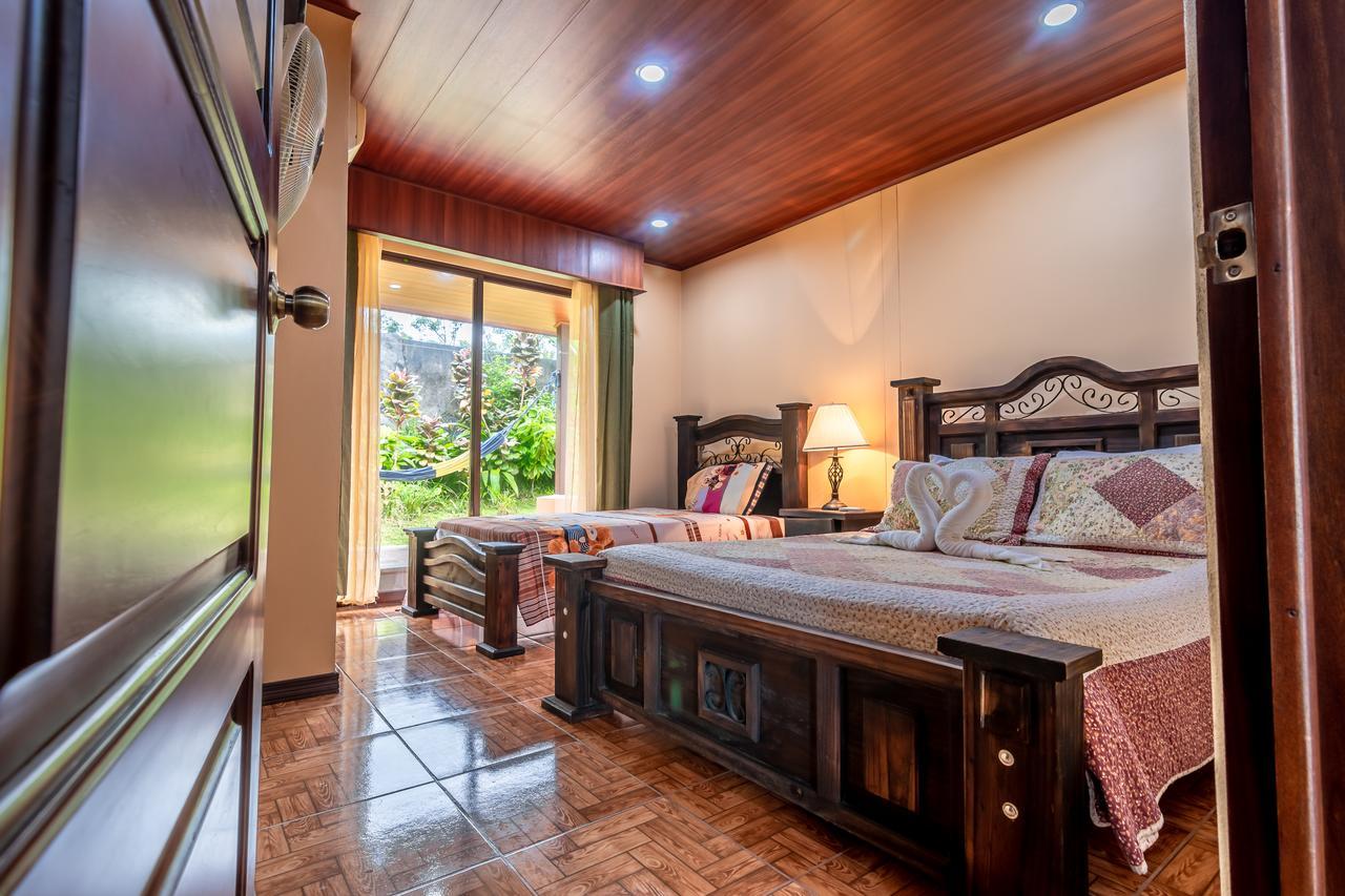 Aunty Arenal Lodge La Fortuna Eksteriør bilde